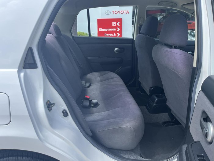 2006 Nissan Tiida ST-L C11 Polar White