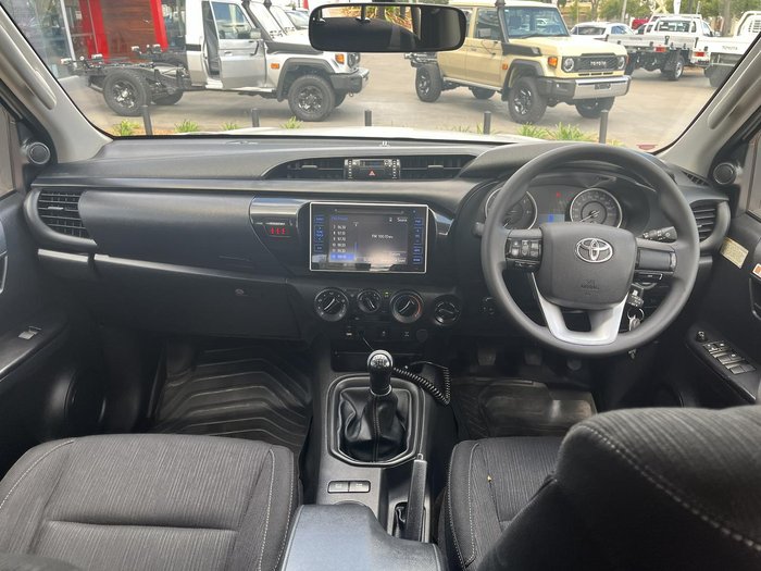 2019 Toyota Hilux SR GUN126R 4X4 Dual Range Glacier White