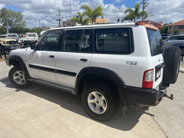 2003 Nissan Patrol ST GU III MY03 4X4 Dual Range White