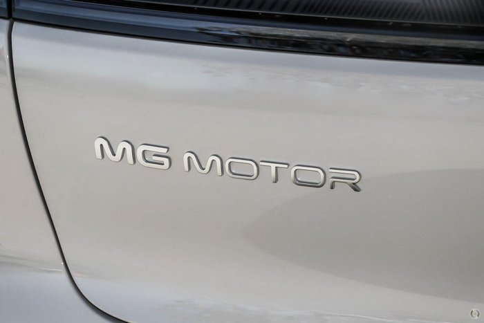 2025 MG IM6 Performance