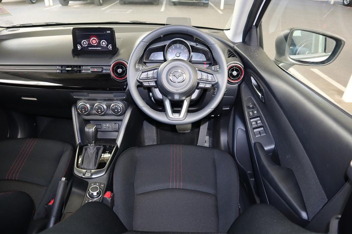 2025 Mazda 2 G15 Evolve