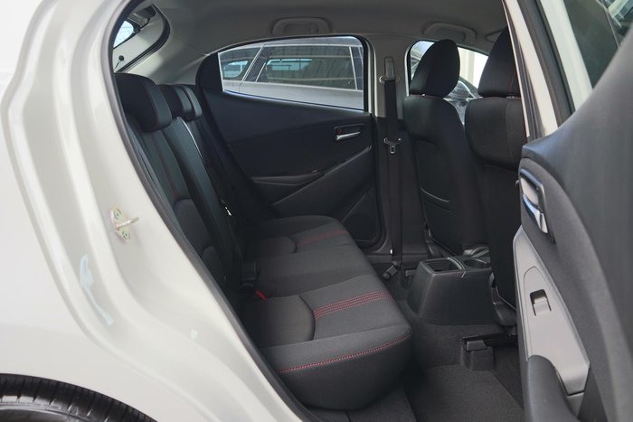 2025 Mazda 2 G15 Evolve