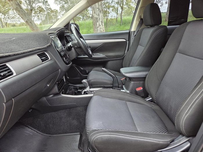 2018 Mitsubishi Outlander ES ADAS