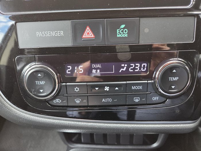 2018 Mitsubishi Outlander ES ADAS