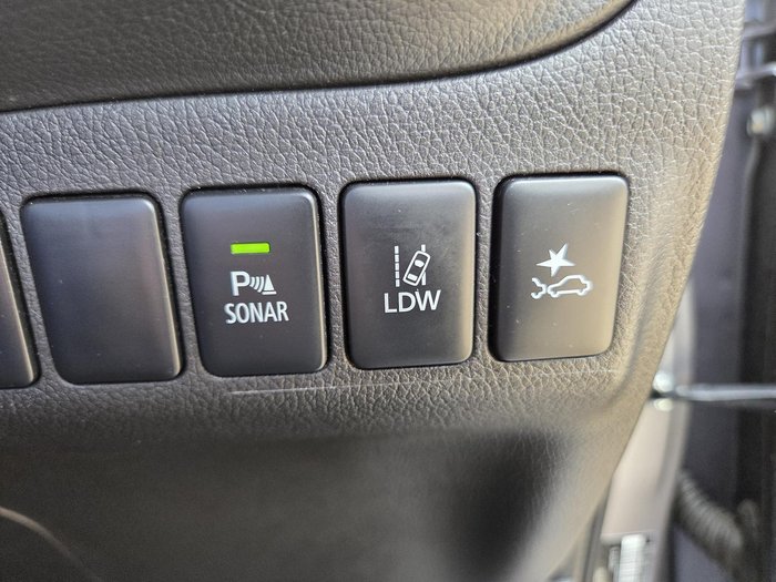 2018 Mitsubishi Outlander ES ADAS