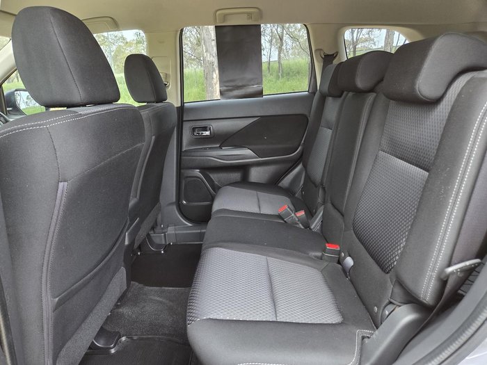 2018 Mitsubishi Outlander ES ADAS