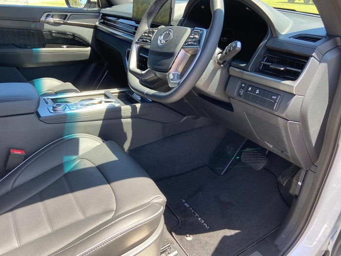 2025 KGM SsangYong Rexton Ultimate Sport Pack Y461 MY24 4X4 Dual Range Pearl White