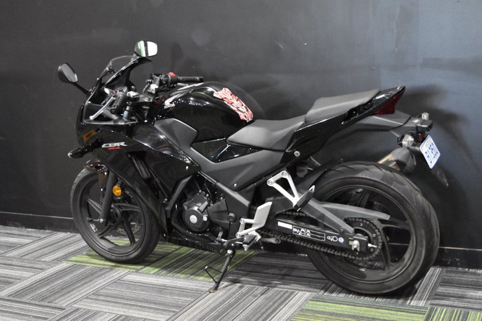 2015 Honda CBR300R Black