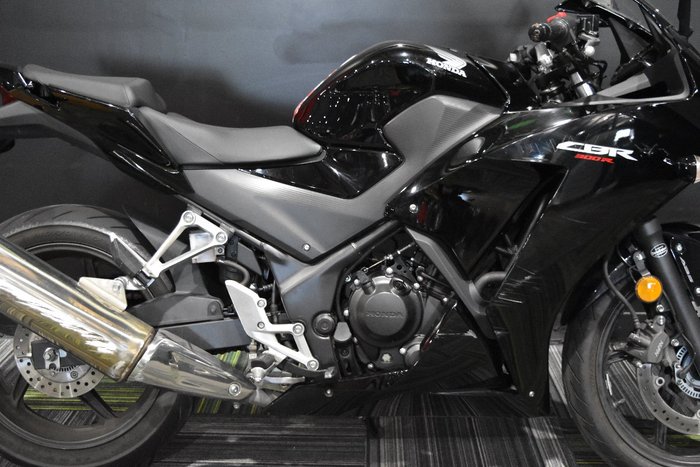 2015 Honda CBR300R Black