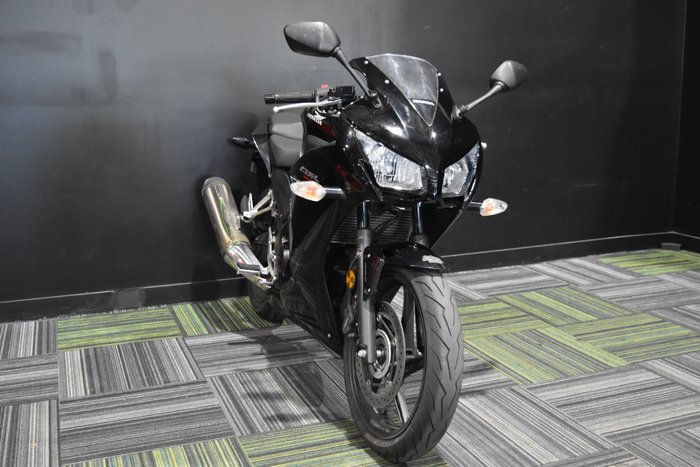 2015 Honda CBR300R Black