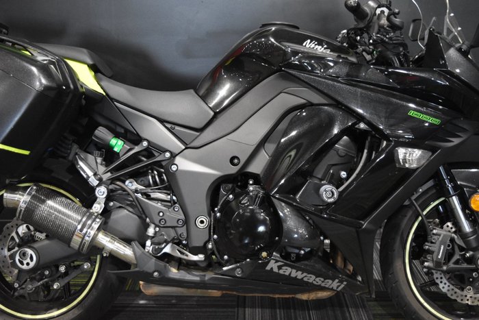 2016 Kawasaki NINJA 1000 Black