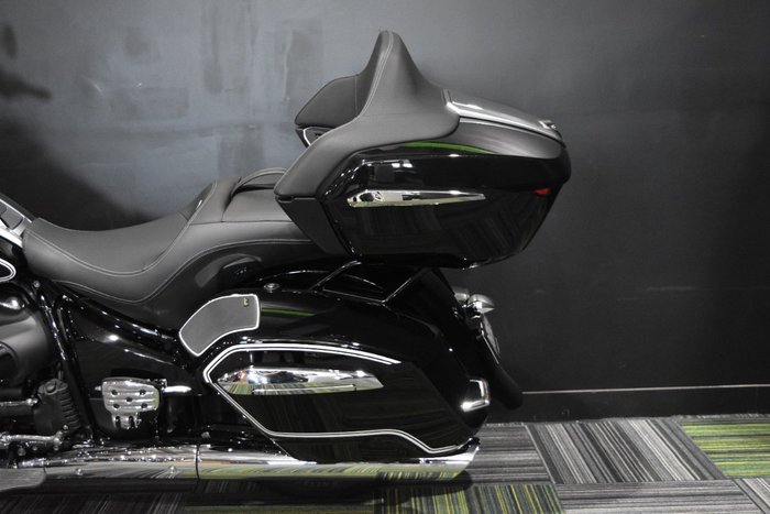 2024 BMW Motorrad R 18 TRANSCONTINENTAL Black