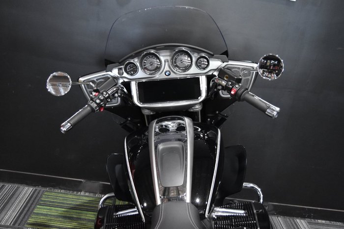 2024 BMW Motorrad R 18 TRANSCONTINENTAL Black