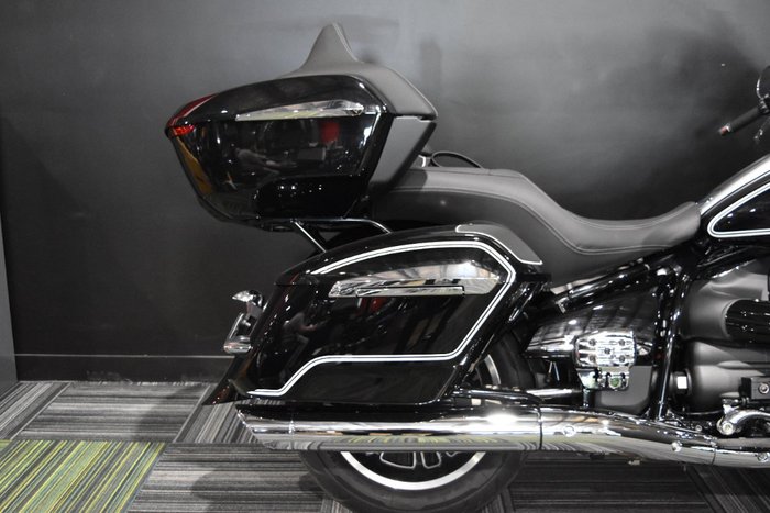 2024 BMW Motorrad R 18 TRANSCONTINENTAL Black