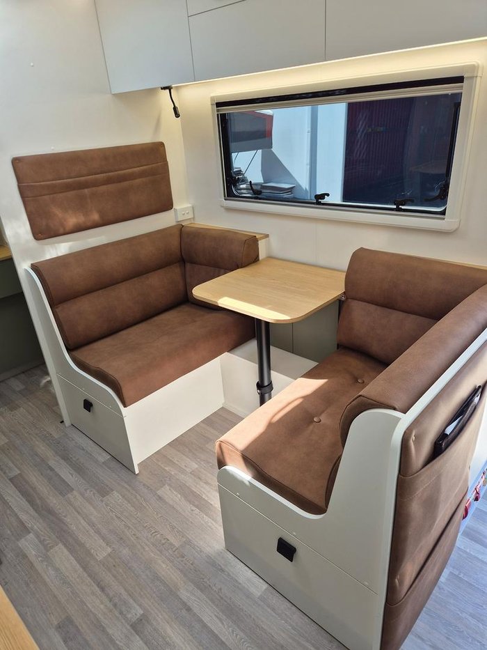 2025 New Age Caravans Manta Ray Mr16e Expedition My25 Full Offroad