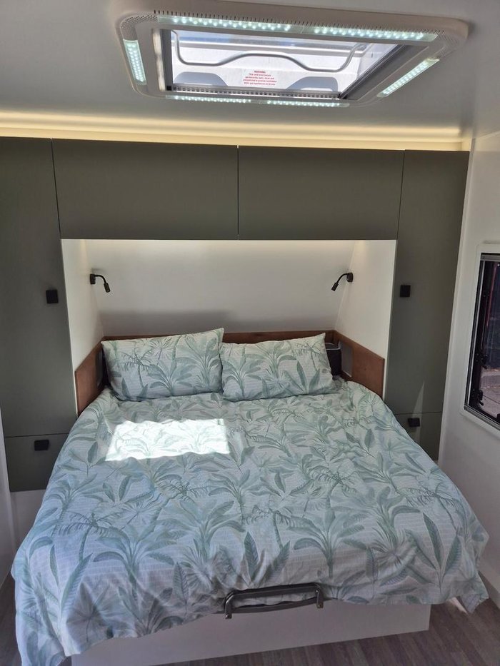 2025 New Age Caravans Manta Ray Mr16e Expedition My25 Full Offroad