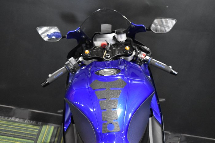 2023 Yamaha YZF-R7LA