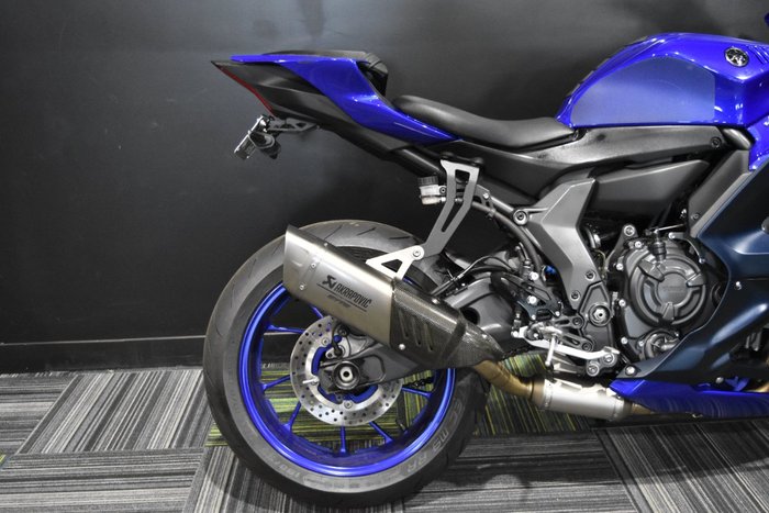 2023 Yamaha YZF-R7LA