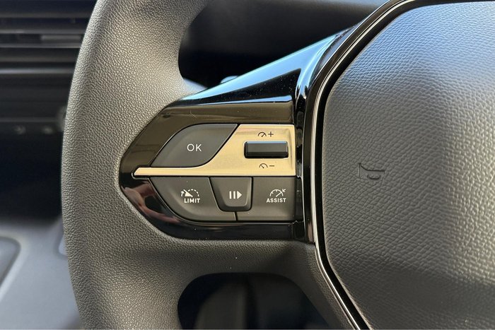 2025 Peugeot Partner Pro