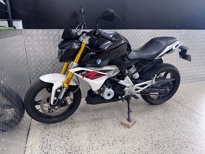 2018 BMW Motorrad G 310 R BLACK