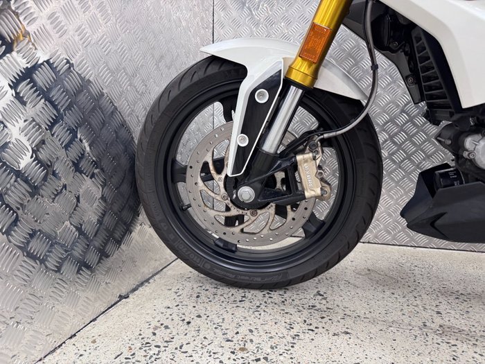 2018 BMW Motorrad G 310 R BLACK
