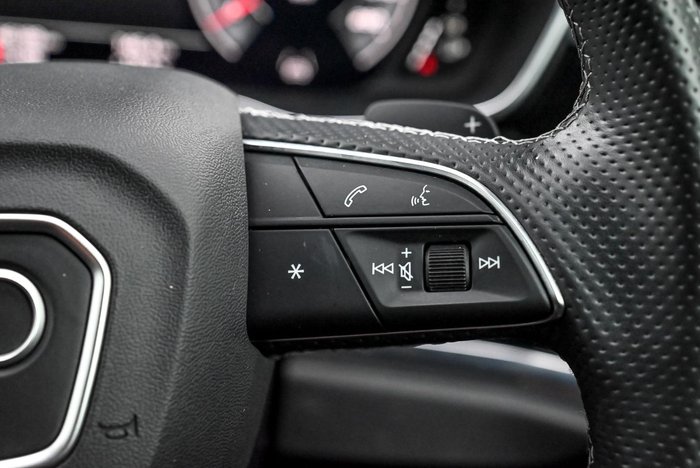 2021 Audi Q3 40 TFSI S line