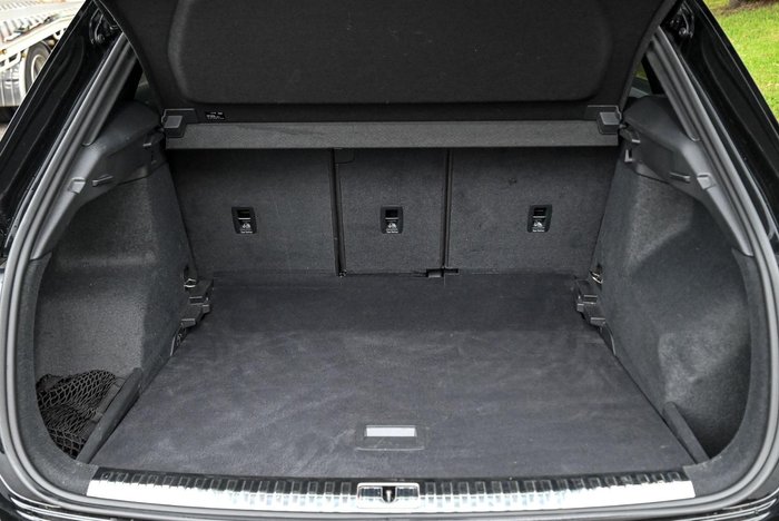 2021 Audi Q3 40 TFSI S line