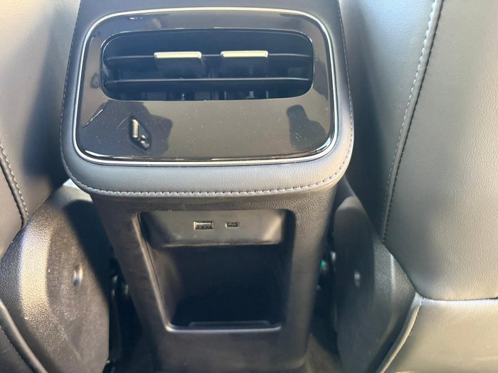 2025 Chery Tiggo 8 Super Hybrid Ultimate