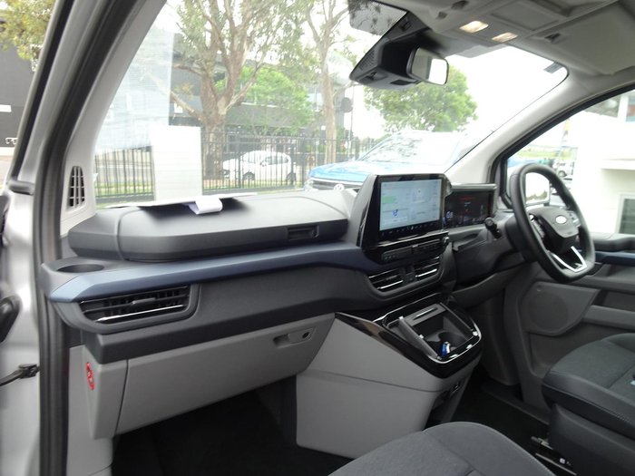 2024 Ford Tourneo Active AV 2025.25MY Moondust Silver
