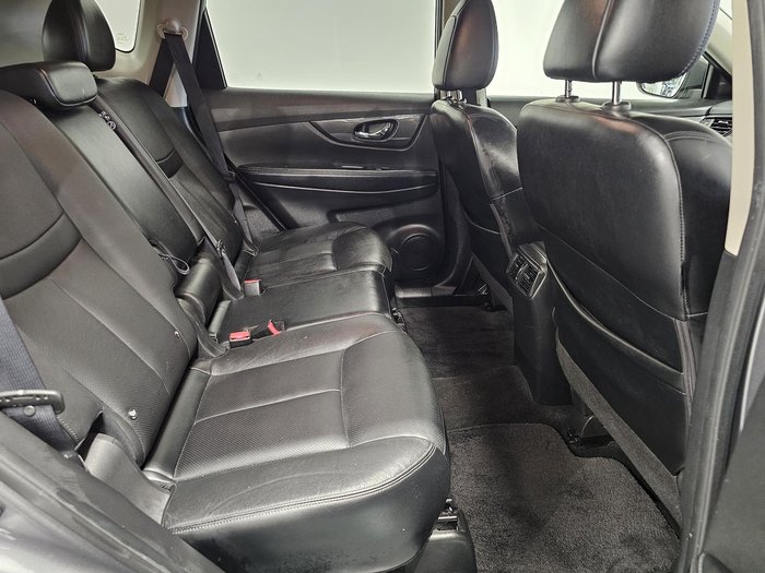 2020 Nissan X-TRAIL ST-L