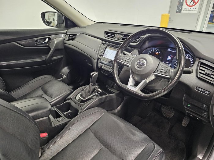 2020 Nissan X-TRAIL ST-L