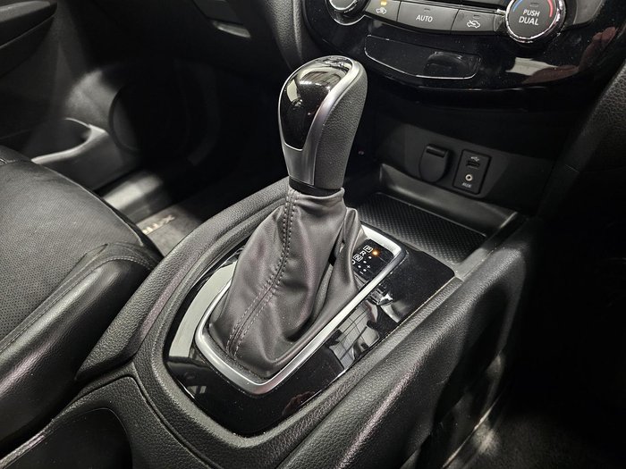 2020 Nissan X-TRAIL ST-L