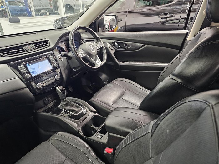 2020 Nissan X-TRAIL ST-L