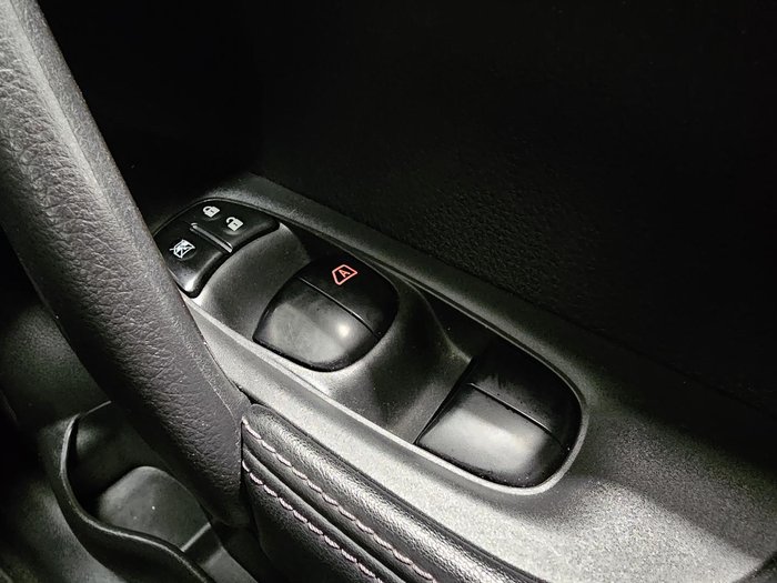 2020 Nissan X-TRAIL ST-L