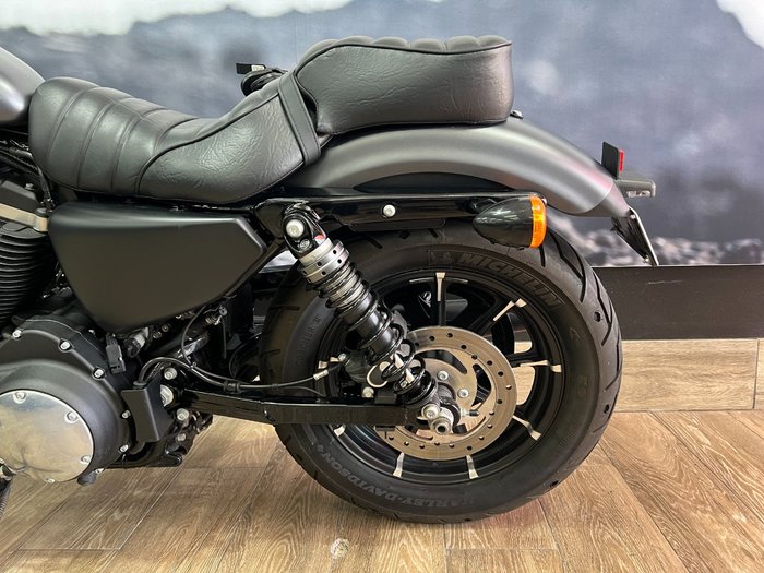 2018 HARLEY-DAVIDSON XL883N IRON 883 GREY