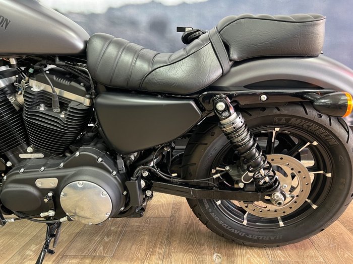2018 HARLEY-DAVIDSON XL883N IRON 883 GREY
