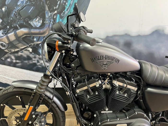 2018 HARLEY-DAVIDSON XL883N IRON 883 GREY
