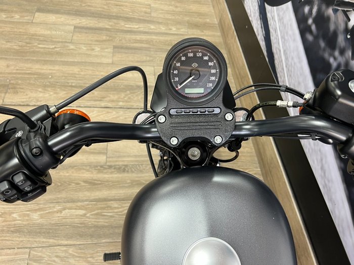 2018 HARLEY-DAVIDSON XL883N IRON 883 GREY