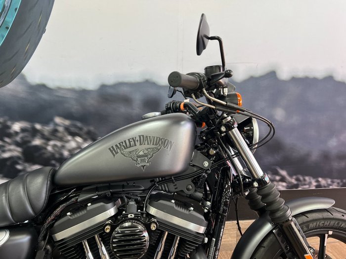 2018 HARLEY-DAVIDSON XL883N IRON 883 GREY