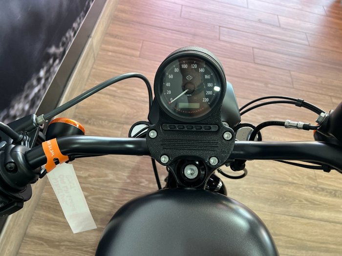 2018 HARLEY-DAVIDSON XL883N IRON 883 GREY