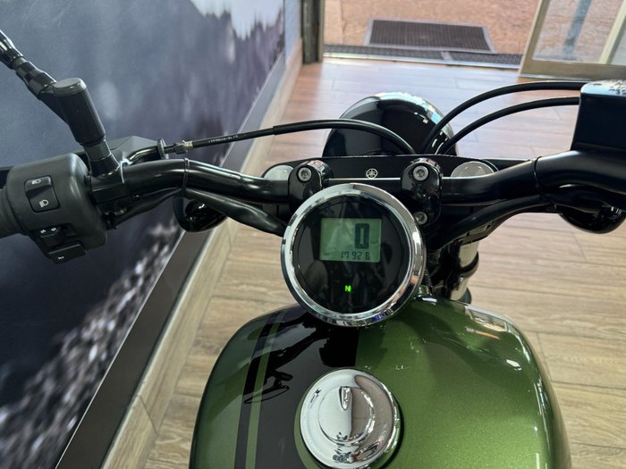 2014 Yamaha BOLT R-SPEC GREEN