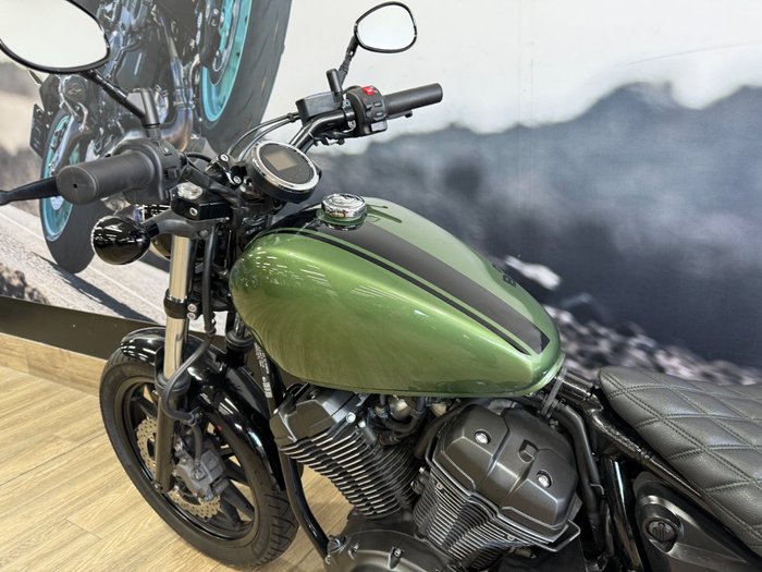 2014 Yamaha BOLT R-SPEC GREEN