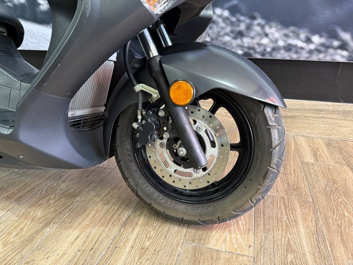 2017 Suzuki BURGMAN 200 GREY