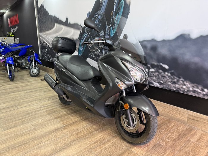 2017 Suzuki BURGMAN 200 GREY