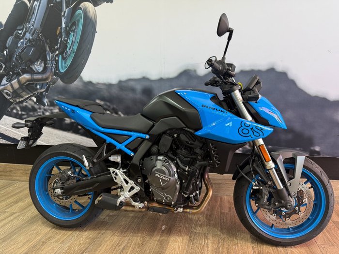 2024 Suzuki GSX-8S BLUE