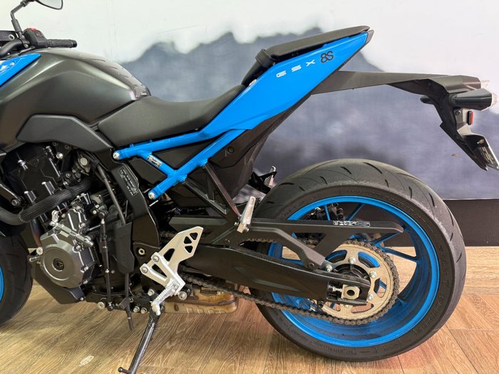 2024 Suzuki GSX-8S BLUE