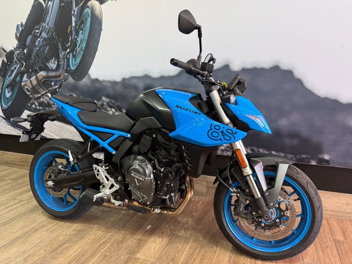 2024 Suzuki GSX-8S BLUE