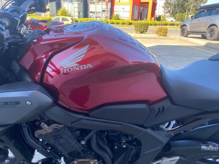 2023 Honda CB650R Red