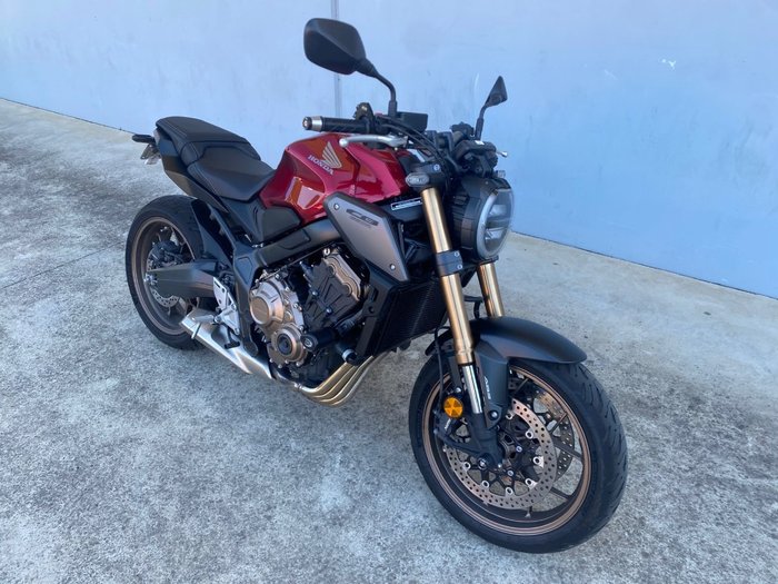 2023 Honda CB650R Red