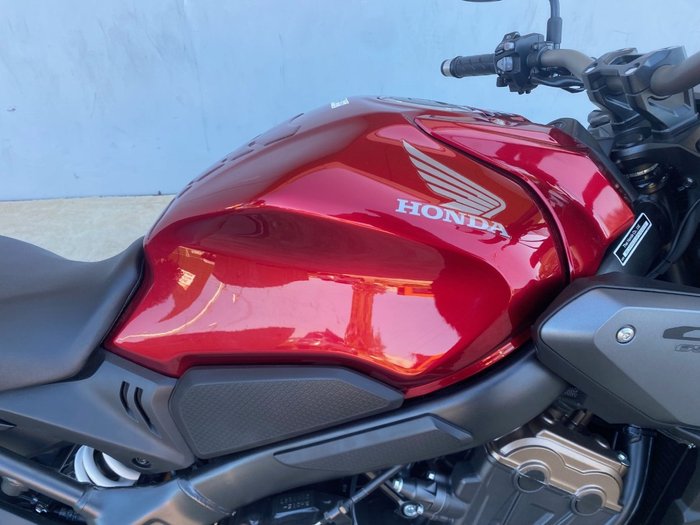 2023 Honda CB650R Red